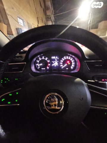 מודעת רכב סקודה ראפיד