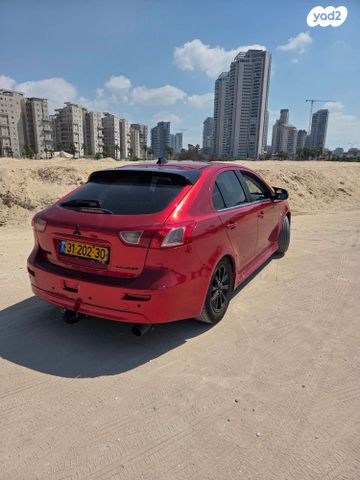 מיצובישי לנסר