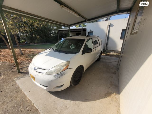 מודעת רכב טויוטה סיינה