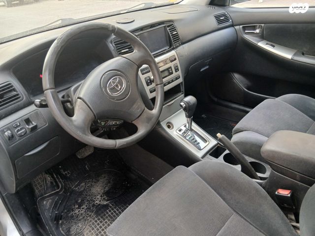 מודעת רכב טויוטה קורולה