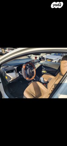 טויוטה קורולה