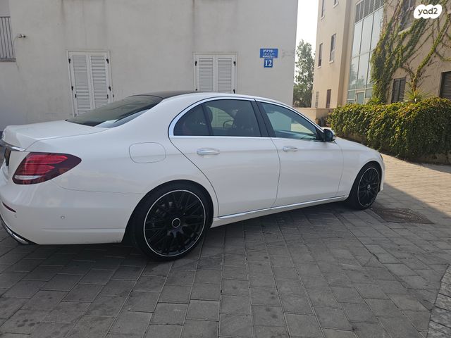 מרצדס-בנץ E-class