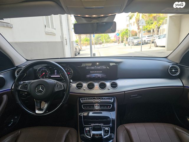 מרצדס-בנץ E-class