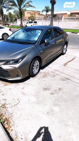 טויוטה קורולה