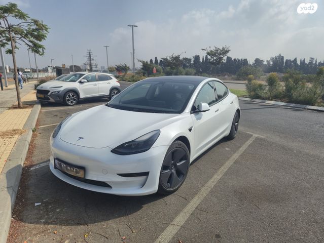 מודעת רכב טסלה מודל 3
