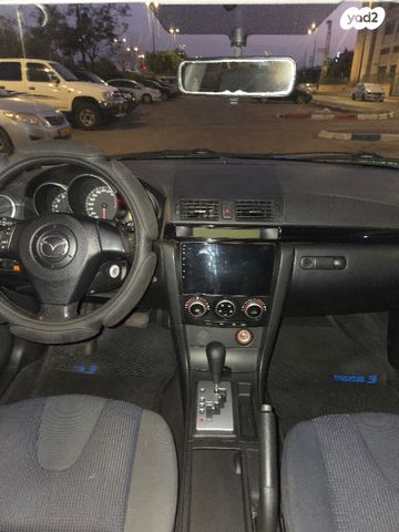 מאזדה 3