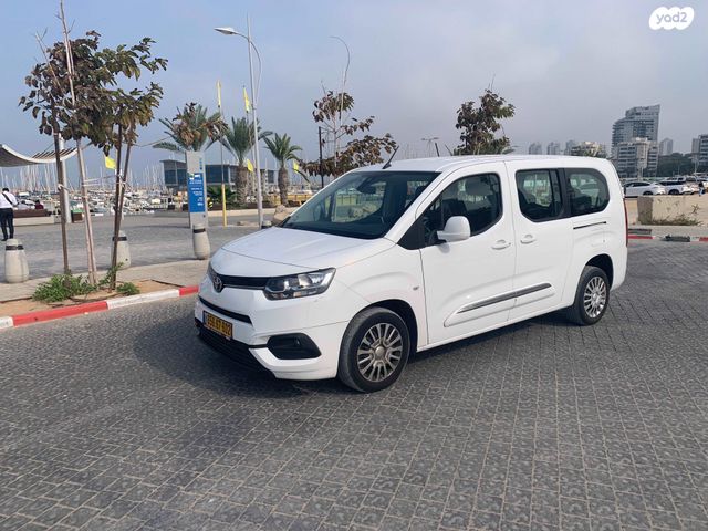 טויוטה פרואייס סיטי