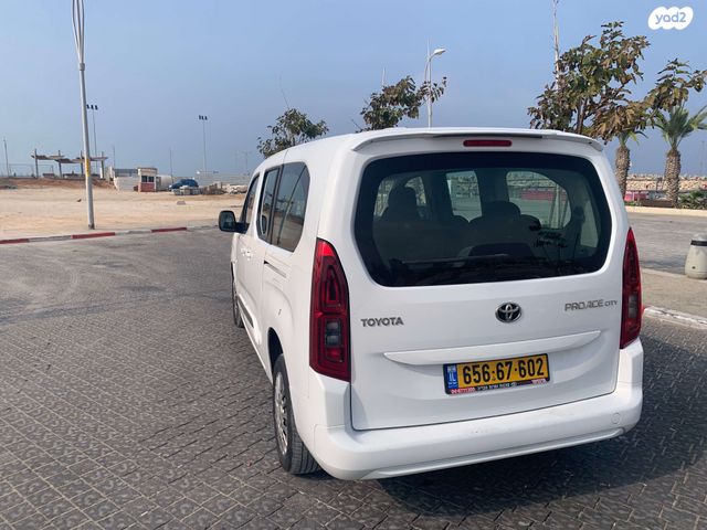 טויוטה פרואייס סיטי