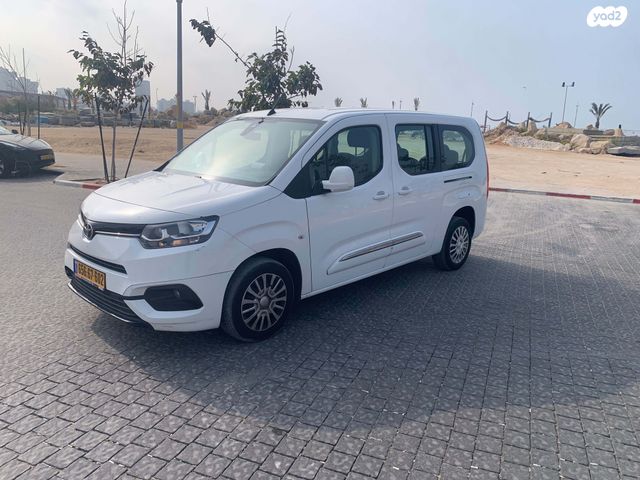 טויוטה פרואייס סיטי