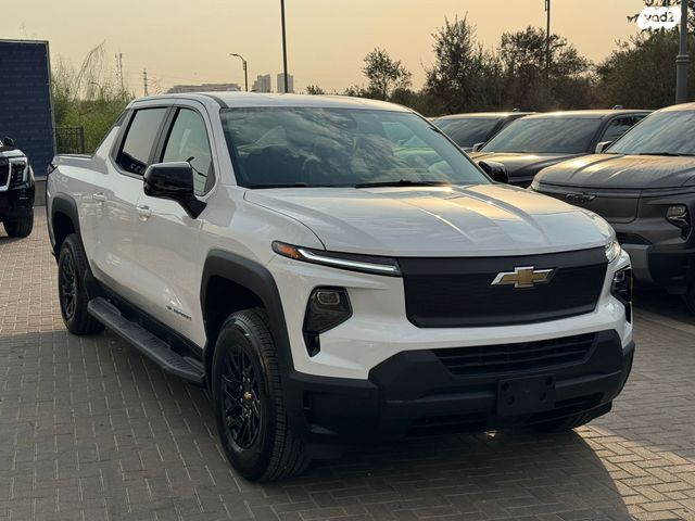 מודעת רכב שברולט סילברדו EV