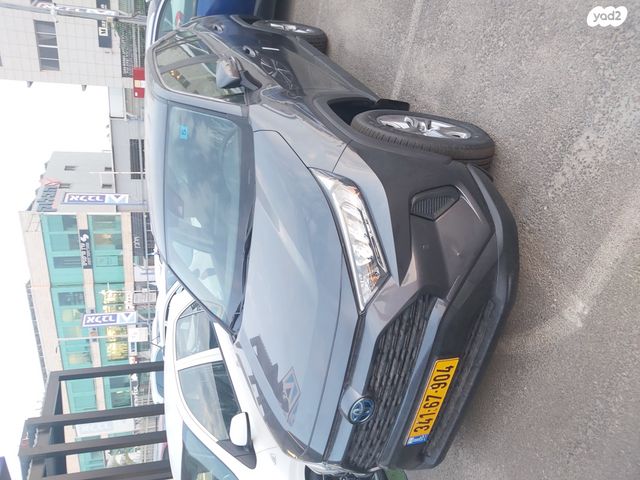 טויוטה RAV4