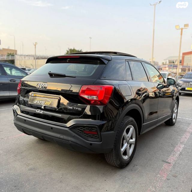 אאודי Q2