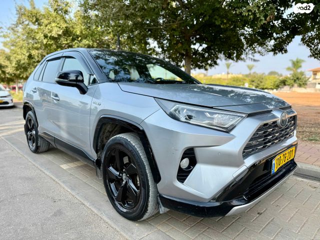 טויוטה RAV4