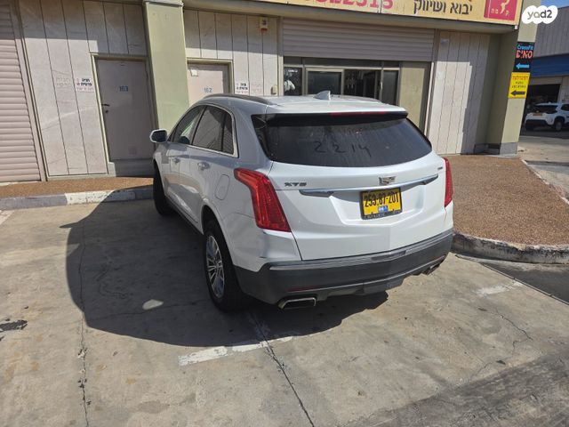מודעת רכב קאדילק XT5