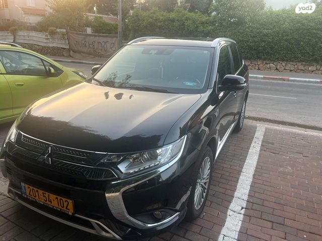 מודעת רכב מיצובישי אאוטלנדר