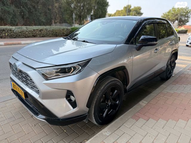 מודעת רכב טויוטה RAV4 1