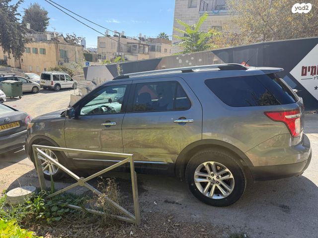 מודעת רכב פורד אקספלורר