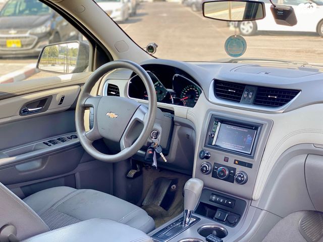 שברולט טראוורס