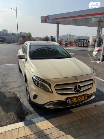 מודעת רכב מרצדס-בנץ GLA