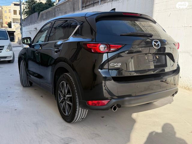 מודעת רכב מאזדה CX-5