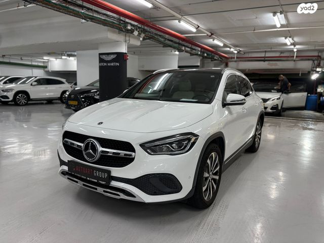 מודעת רכב מרצדס-בנץ GLA