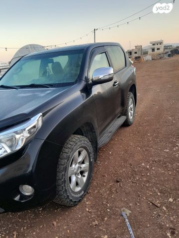 טויוטה לנד קרוזר