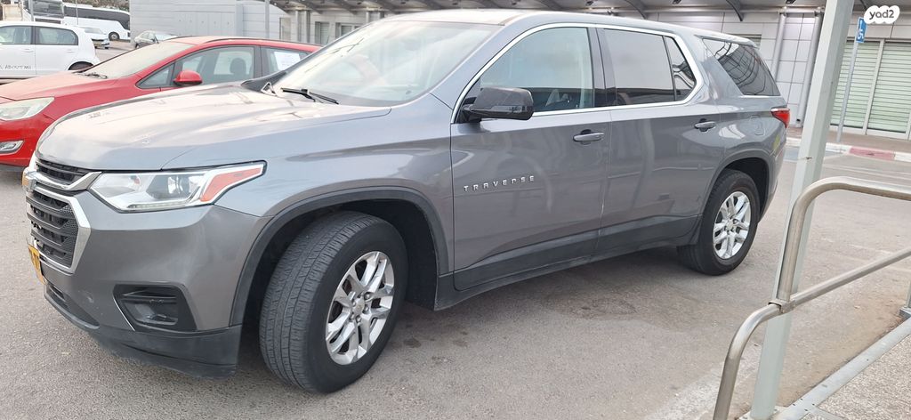 מודעת רכב שברולט טראוורס