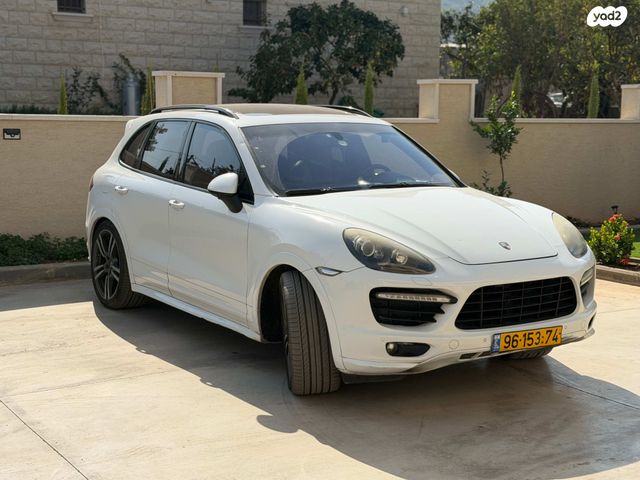 קאיין Luxury S אוט׳ בנזין 4.8 (400 כ״ס)