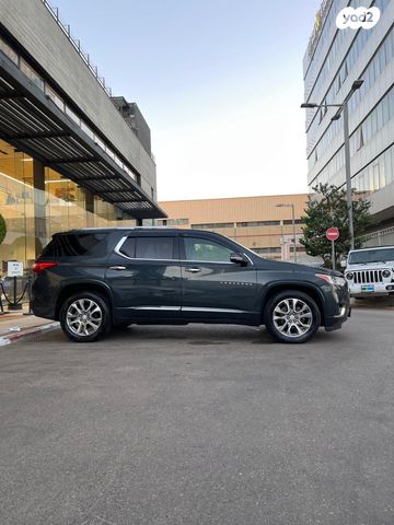 שברולט טראוורס