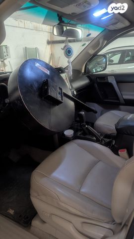 מודעת רכב טויוטה לנד קרוזר