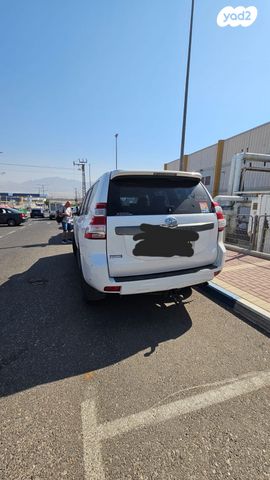 מודעת רכב טויוטה לנד קרוזר