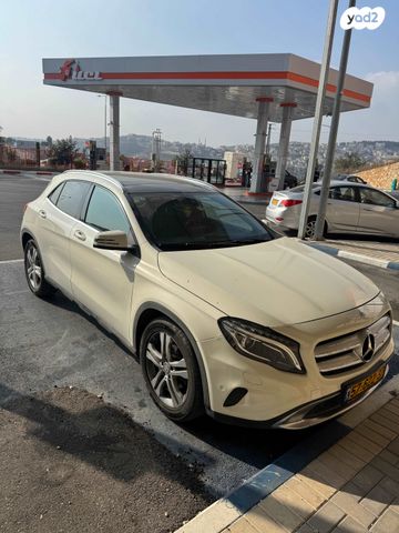 מרצדס-בנץ GLA