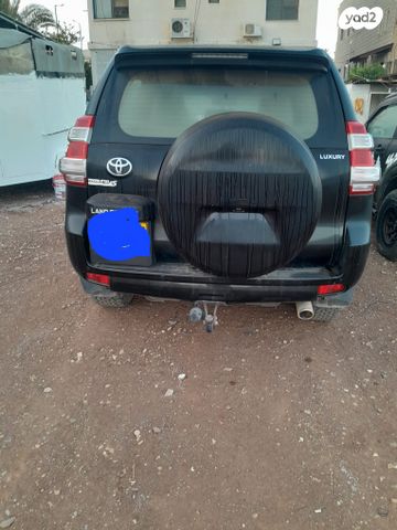 טויוטה לנד קרוזר