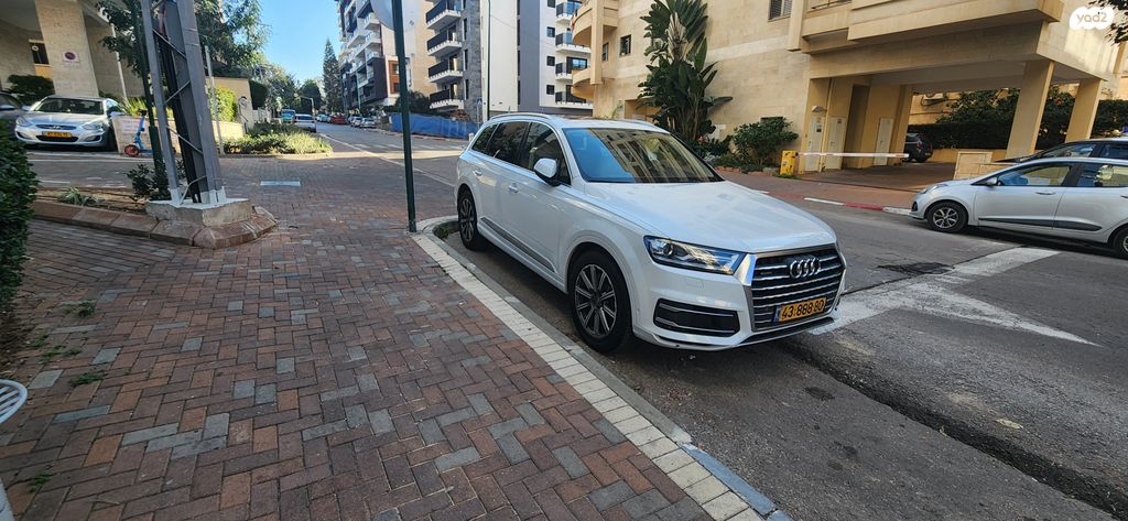 אאודי Q7