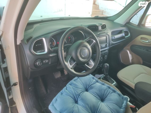 מודעת רכב ג'יפ רנגייד