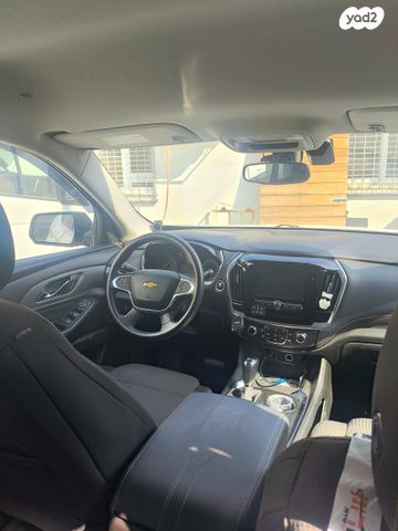 שברולט טראוורס