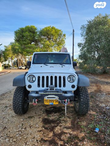 מודעת רכב ג'יפ רנגלר