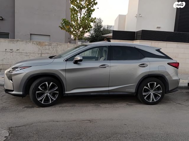 מודעת רכב לקסוס RX