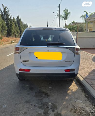 מיצובישי אאוטלנדר