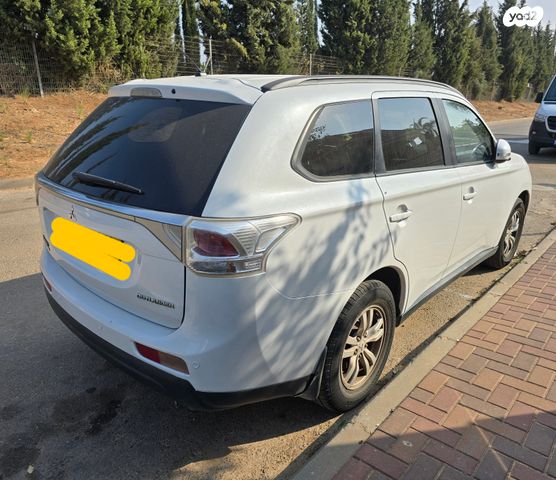 מיצובישי אאוטלנדר