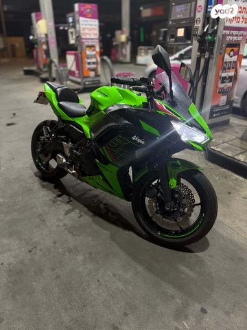 קאוואסאקי נינג'ה 650