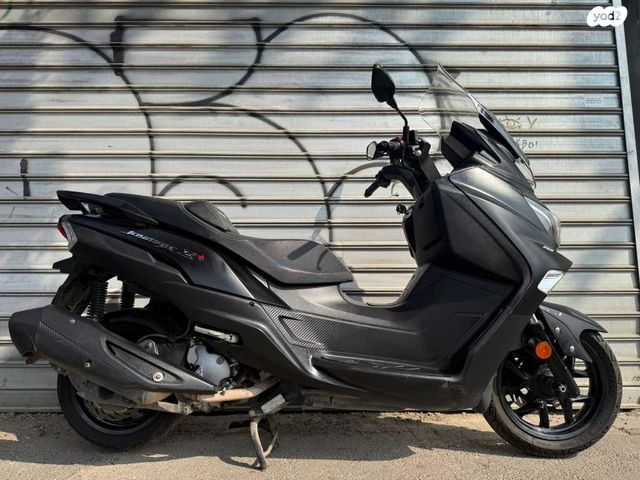 מודעת רכב סאן יאנג ג'וי-מקס Z-250