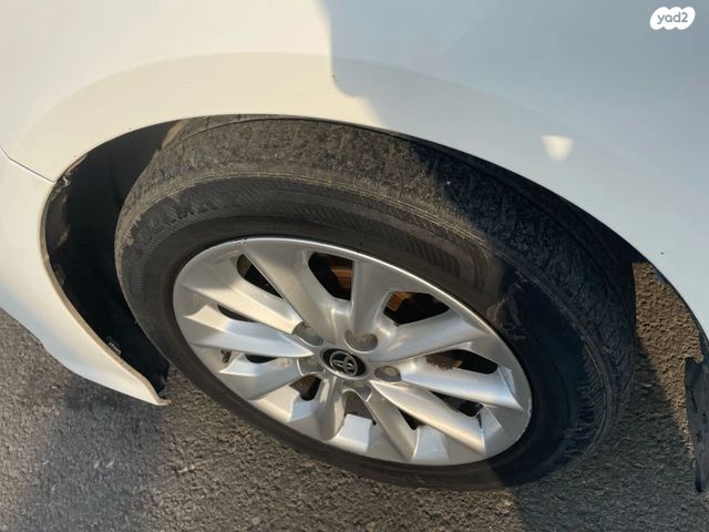 טויוטה קורולה