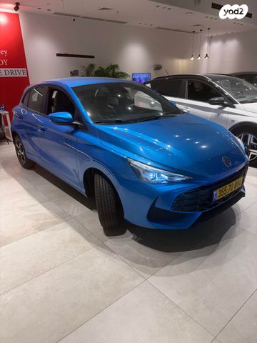 מודעת רכב אם ג'י MG3 1