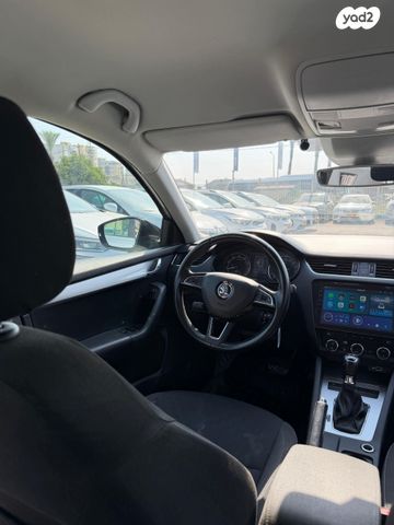 סקודה אוקטביה 