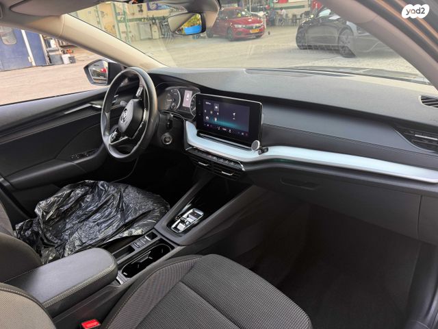 סקודה אוקטביה