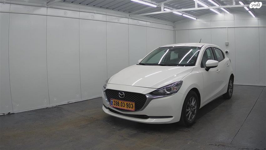 מודעת רכב מאזדה 2