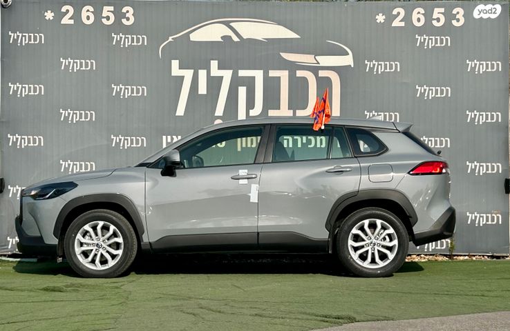 טויוטה קורולה קרוס