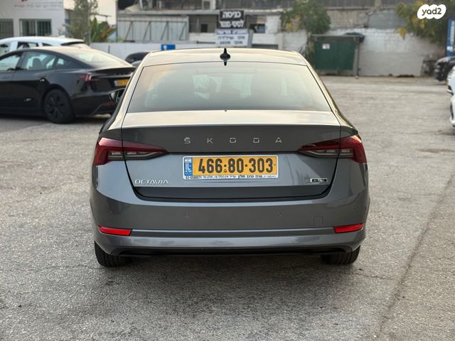 סקודה אוקטביה