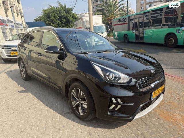 מודעת רכב קיה נירו